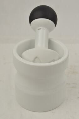 Chef's Planet White Porcelain Mortar & Pestle Black Grip Kitchen Herb Spice Grin